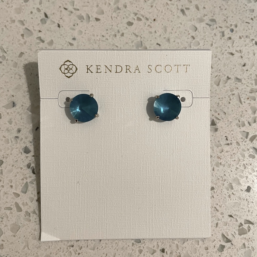 Kendra Scott Studs
